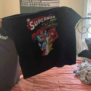 Superman tee 2 xl